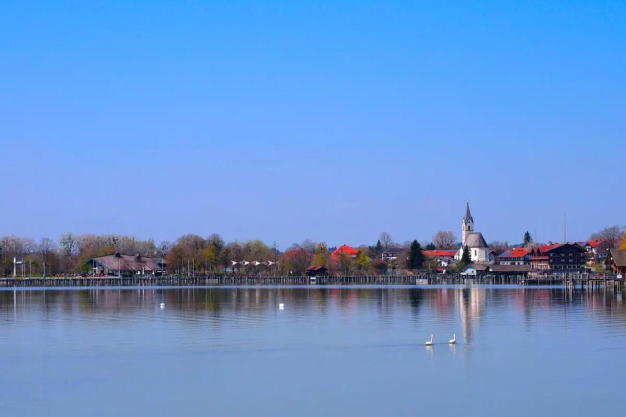Chiemsee Schwanenloft Зеон-Зебрукк Экстерьер фото